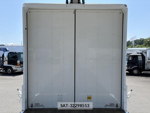 Isuzu FORWARD 2017-02 8035658-27