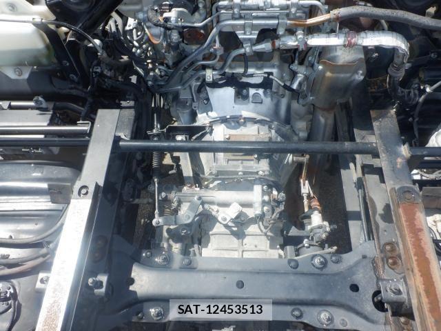 Isuzu FORWARD 2012-11 8035666-19
