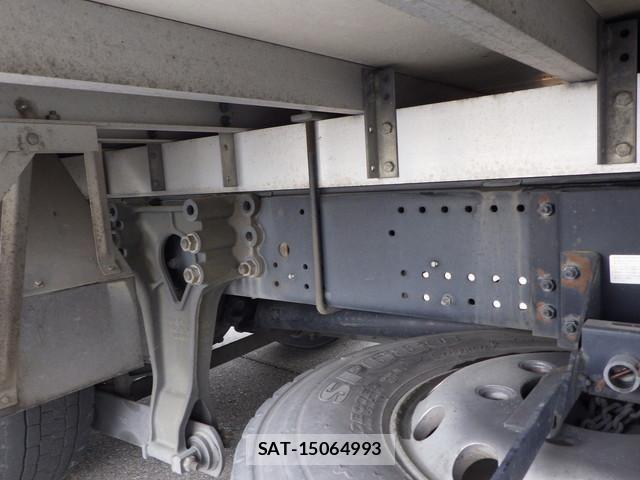 Isuzu FORWARD 2018-04 8035657-17