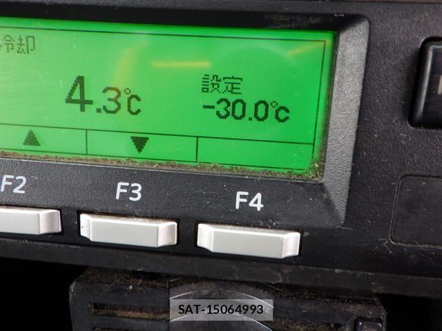 Isuzu FORWARD 2018-04 8035657-29