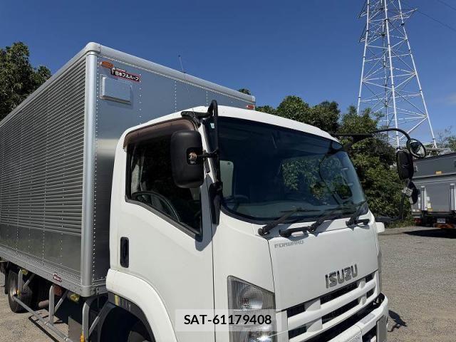 Isuzu FORWARD 2014-11 8035669-9
