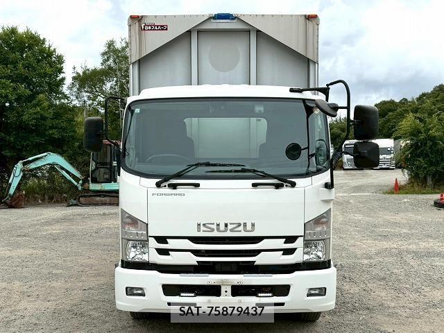 Isuzu FORWARD 2019-12 8035656-1
