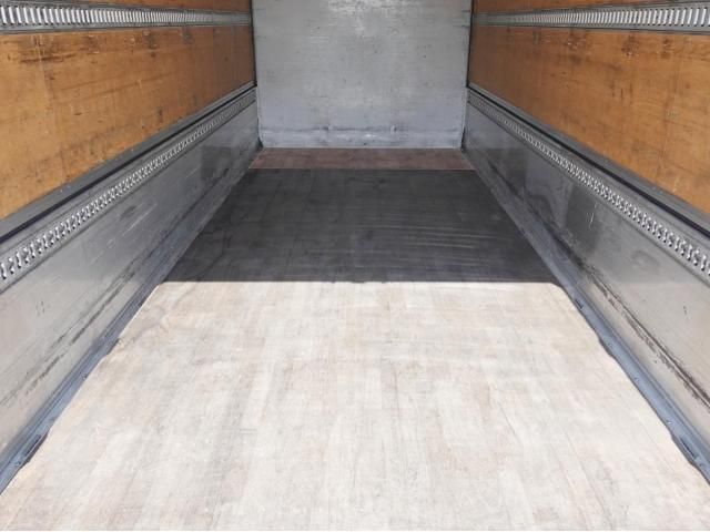 Isuzu FORWARD 2016-07 8060582-11