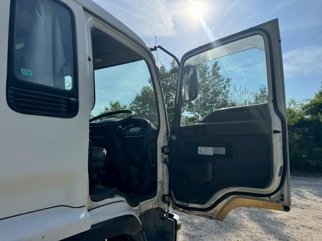 Isuzu FORWARD 2006-07 8060581-28
