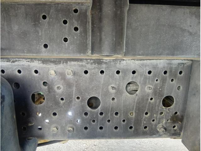 Isuzu FORWARD 2008-11 8060585-20