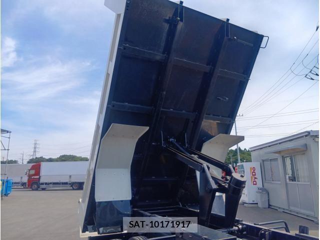 Isuzu FORWARD 2024-09 8073821-9
