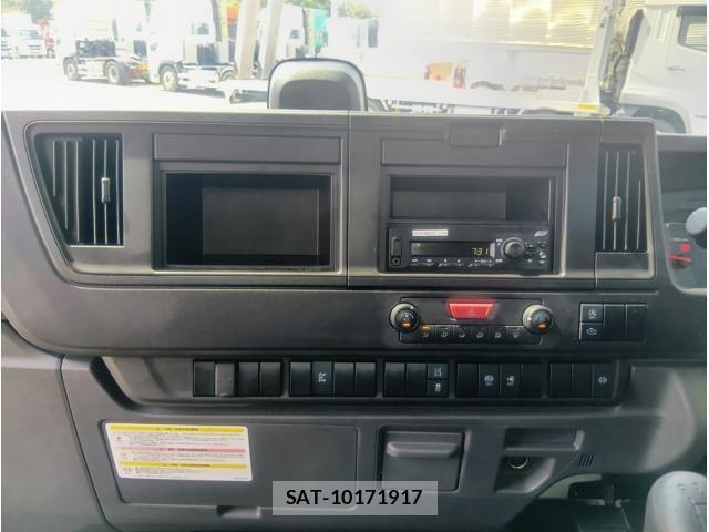 Isuzu FORWARD 2024-09 8073821-25