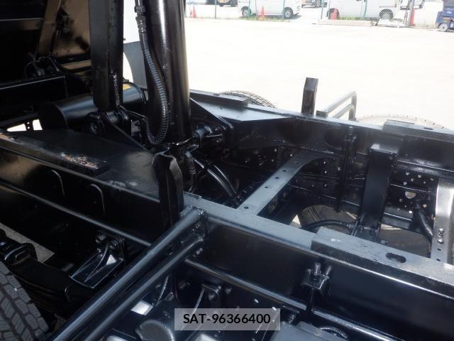 Isuzu FORWARD 2017-07 8073822-10