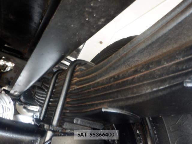 Isuzu FORWARD 2017-07 8073822-18