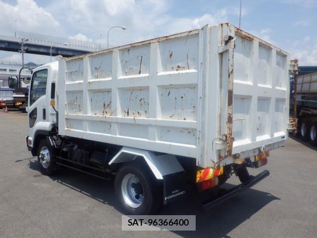 Isuzu FORWARD 2017-07 8073822-6