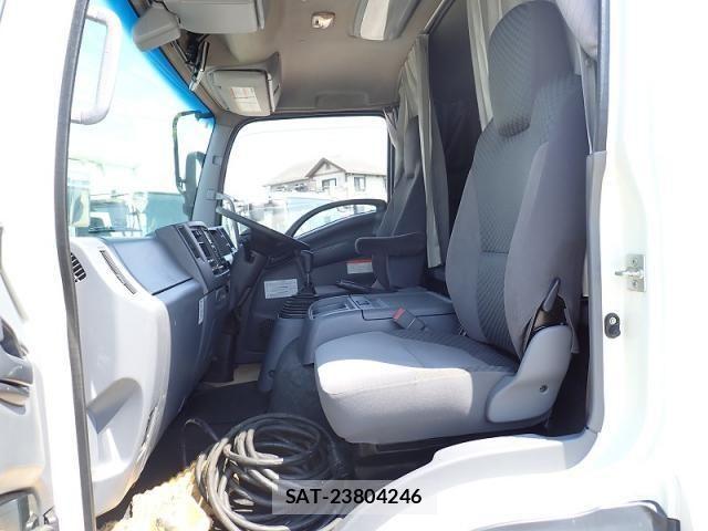 Isuzu FORWARD 2018-07 8073820-14