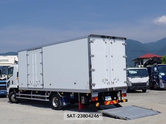 Isuzu FORWARD 2018-07 8073820-3