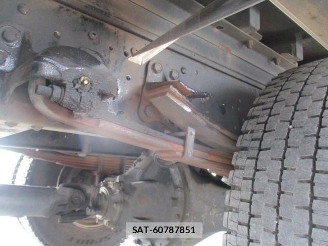 Isuzu FORWARD 2017-02 8073824-9
