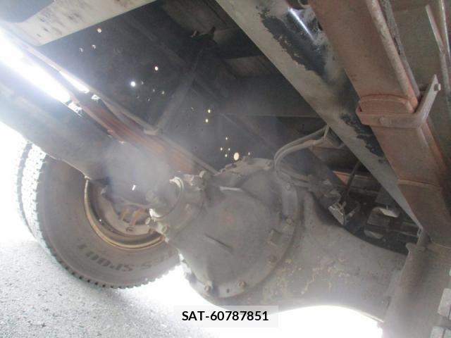 Isuzu FORWARD 2017-02 8073824-10