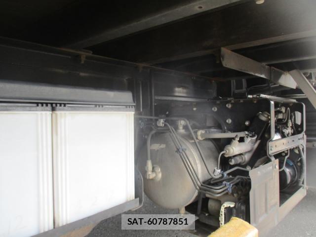 Isuzu FORWARD 2017-02 8073824-16