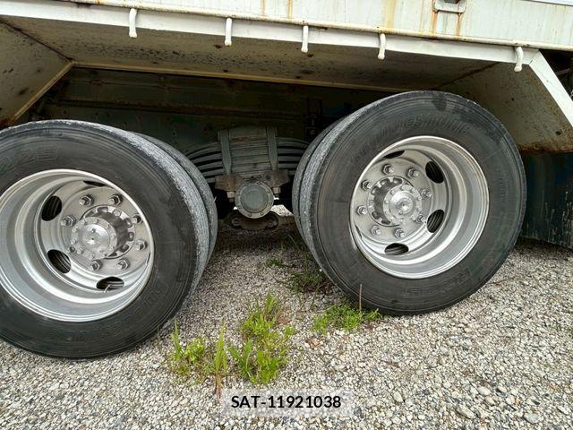 Isuzu FORWARD 2012-03 8073819-5