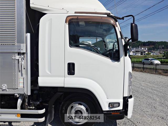 Isuzu FORWARD 2013-03 8099255-2
