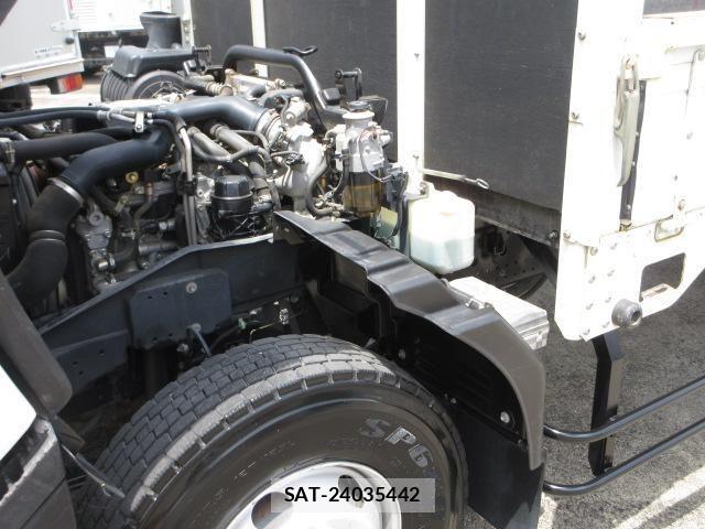 Isuzu FORWARD 2017-08 8099253-16