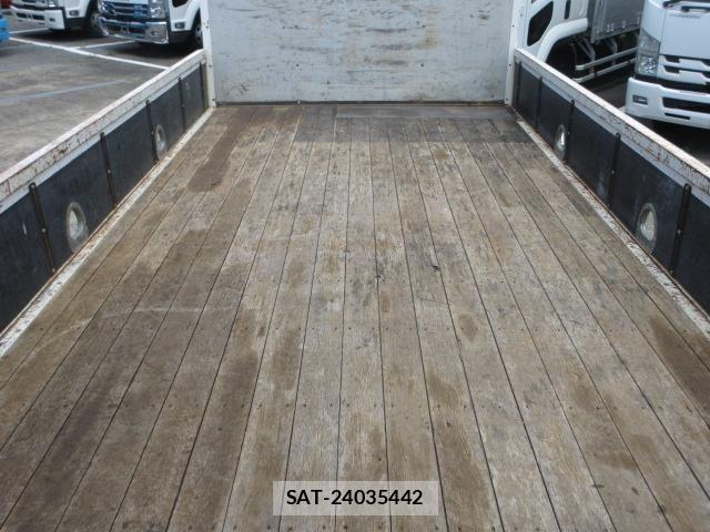 Isuzu FORWARD 2017-08 8099253-24