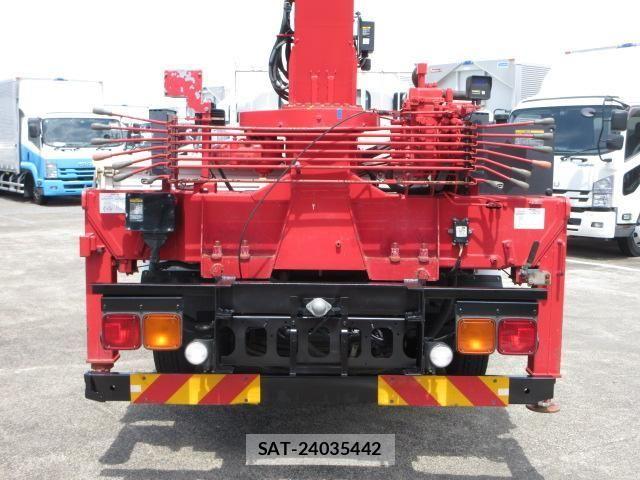 Isuzu FORWARD 2017-08 8099253-5