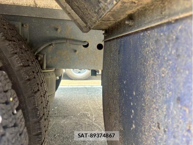 Isuzu FORWARD 2016-04 8099259-15