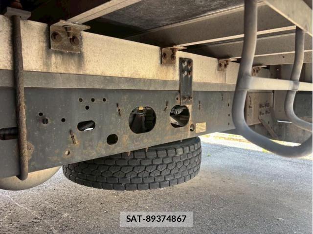 Isuzu FORWARD 2016-04 8099259-16