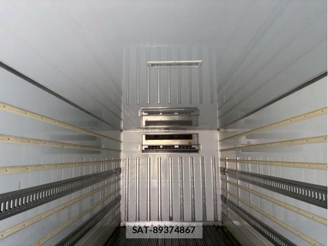 Isuzu FORWARD 2016-04 8099259-7