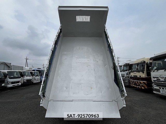 Isuzu FORWARD 2017-06 8099254-11