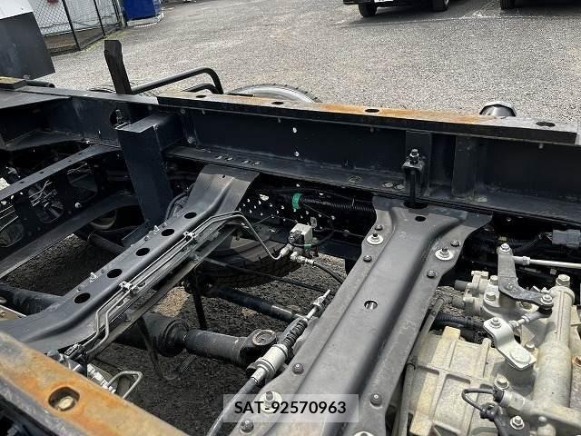 Isuzu FORWARD 2017-06 8099254-18