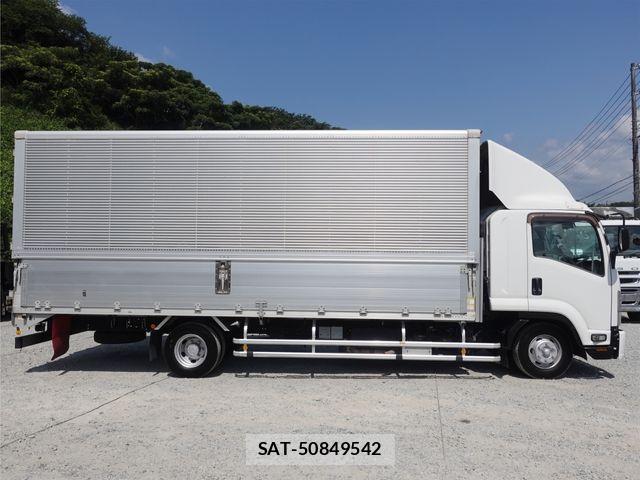 Isuzu FORWARD 2018-10 8130236-3
