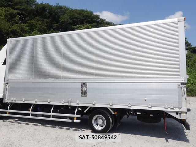 Isuzu FORWARD 2018-10 8130236-6