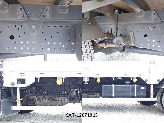 Isuzu FORWARD 2021-03 8130234-17