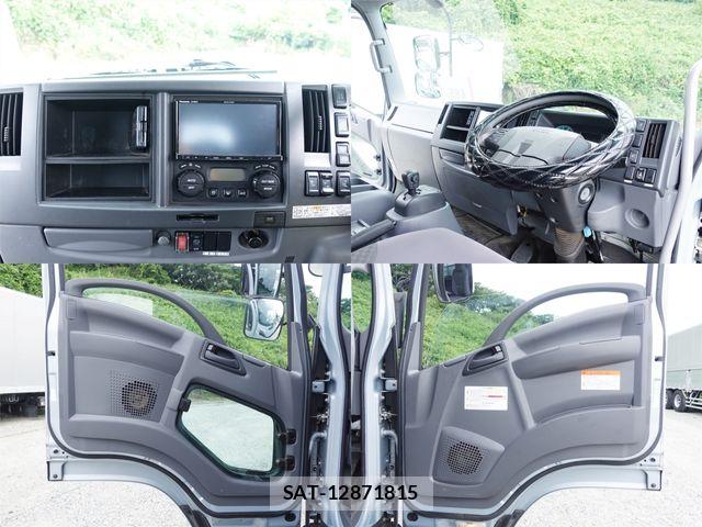 Isuzu FORWARD 2021-03 8130234-19
