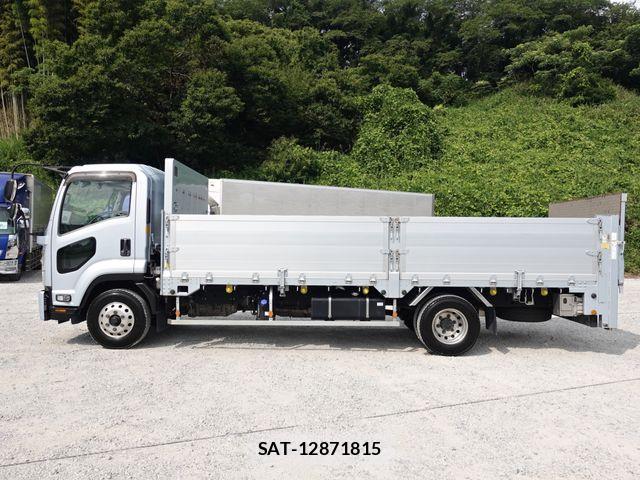 Isuzu FORWARD 2021-03 8130234-7