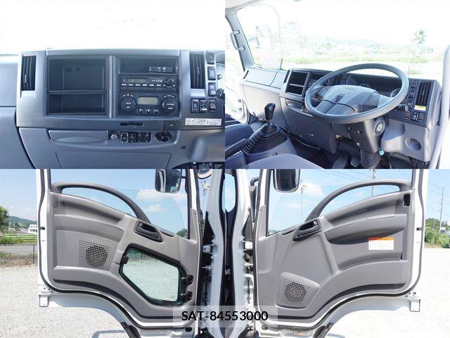 Isuzu FORWARD 2018-04 8130233-20
