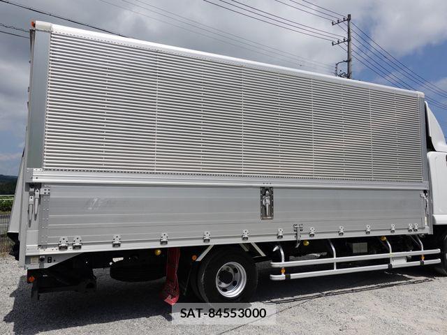 Isuzu FORWARD 2018-04 8130233-4