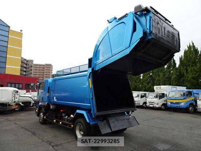 Isuzu FORWARD 2009-03 8145836-16