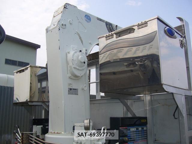 Isuzu FORWARD 2014-06 8145832-18