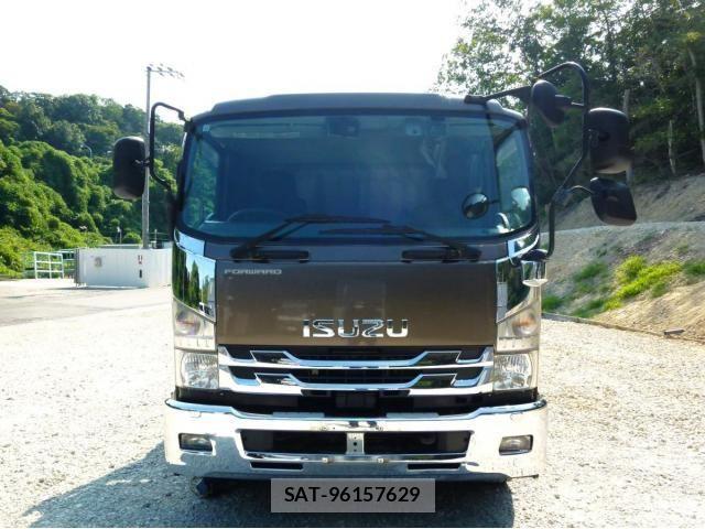 Isuzu FORWARD 2019-07 8158479-1