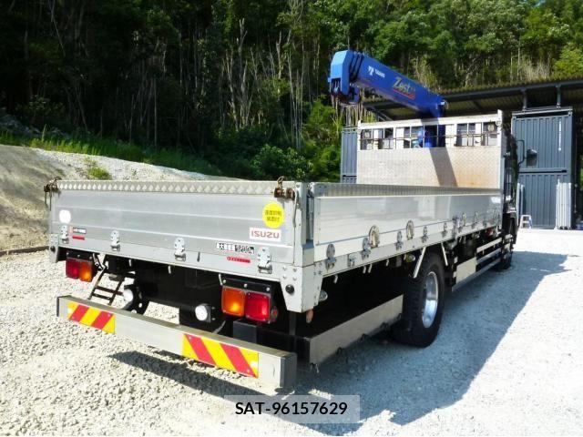 Isuzu FORWARD 2019-07 8158479-3