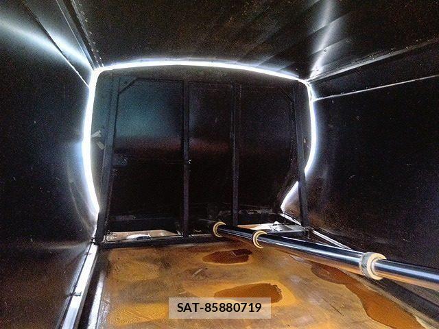 Isuzu FORWARD 2007-09 8158483-9