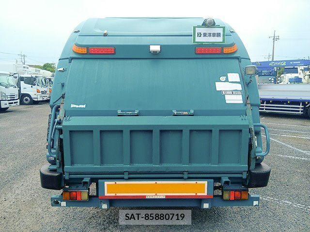 Isuzu FORWARD 2007-09 8158483-4