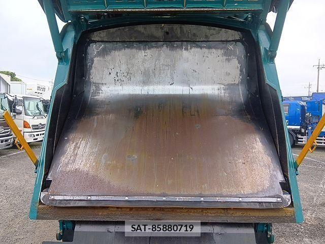 Isuzu FORWARD 2007-09 8158483-6