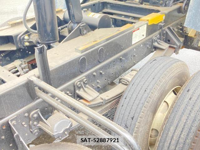 Isuzu FORWARD 2020-09 8158481-13