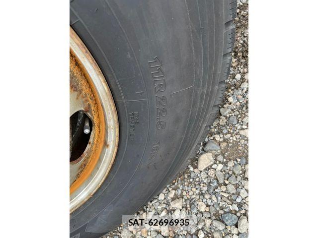 Isuzu FORWARD 1989-04 8158485-15