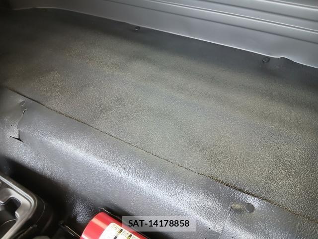 Isuzu FORWARD 2025-04 8158478-23