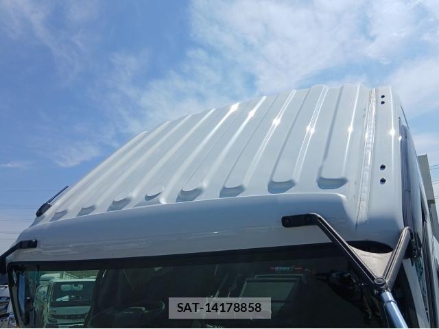Isuzu FORWARD 2025-04 8158478-5