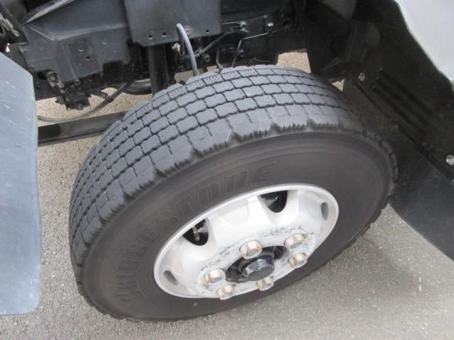 Isuzu FORWARD 2012-05 8186391-23