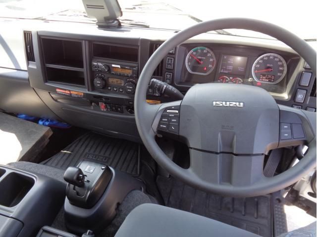 Isuzu FORWARD 2022-09 8186379-23