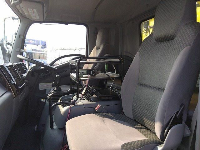 Isuzu FORWARD 2019-11 8186388-18